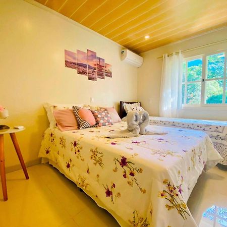 Casa Ampla E Aconchegante Em Gramadoヴィラ エクステリア 写真